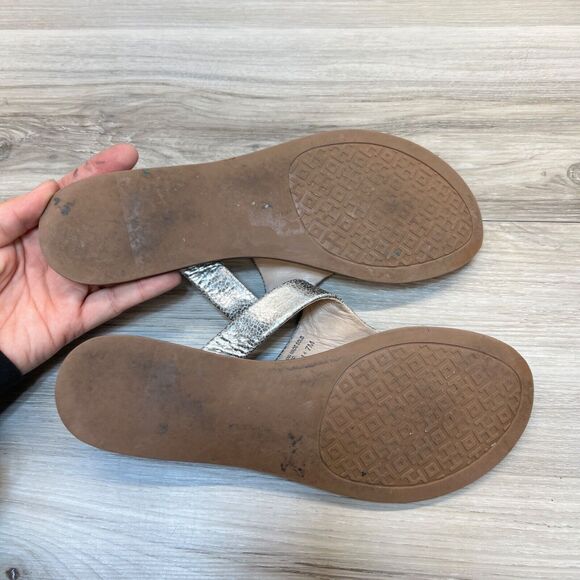 Tory Burch Sandals Cameron Size 7M Pewter Croc Embossed Leather Thong Flats - Picture 7 of 10